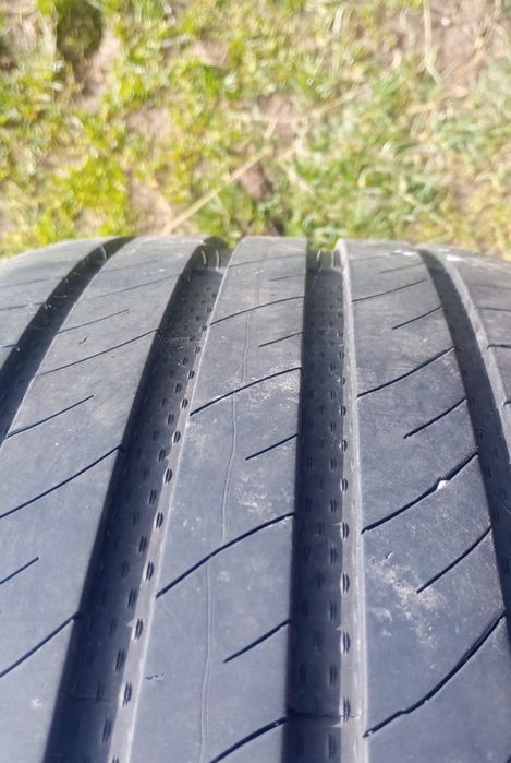Vând jante 235/35 R19