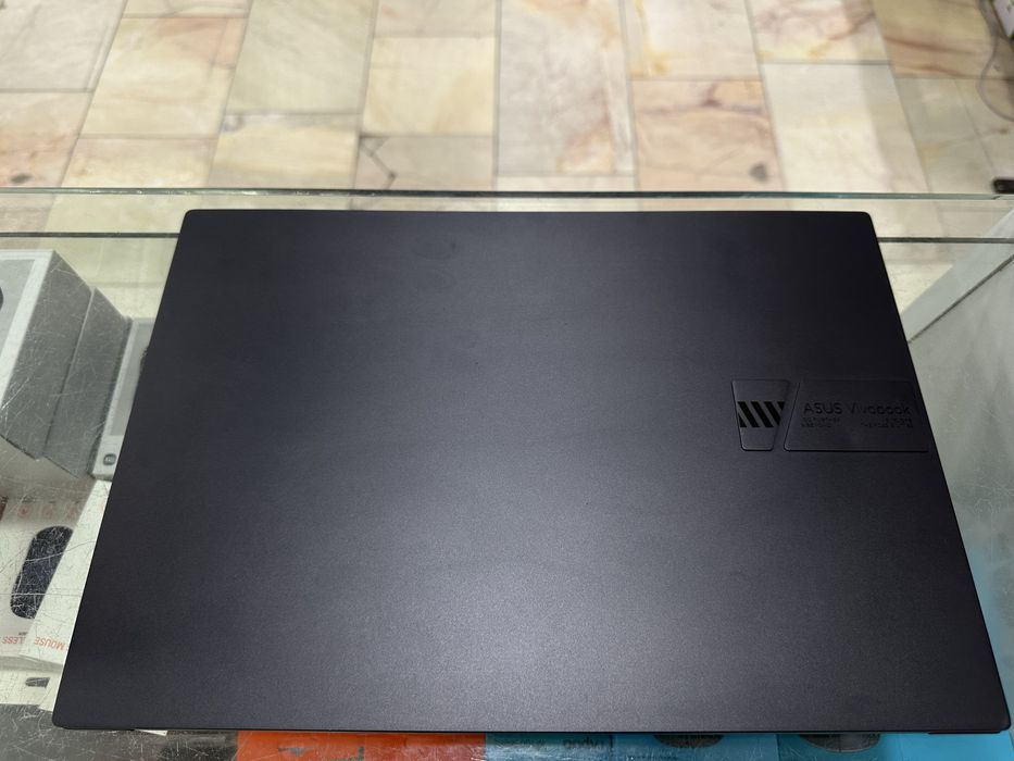 Asus vivobook X16 zapchast ekran klaviatura korpus metal