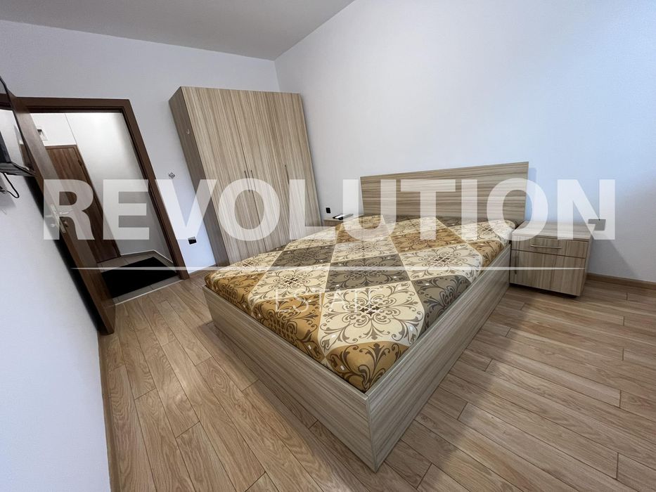 Дава се под наем Двустаен апартамент в Варна, Колхозен пазар - 53 кв.м за 398.82 € - Снимка #1