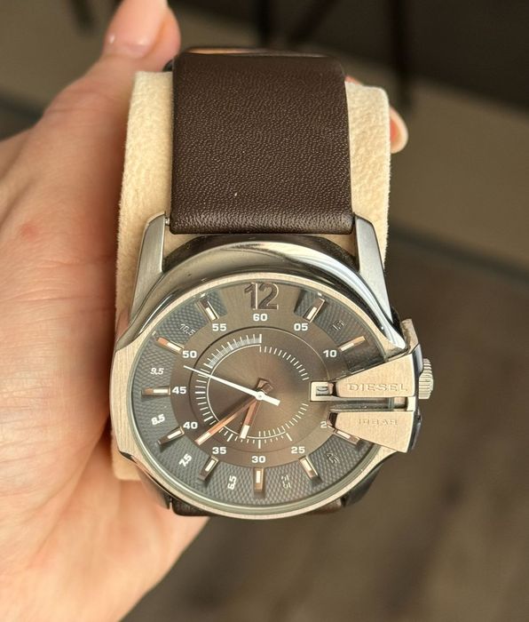 Часовник  Diesel
