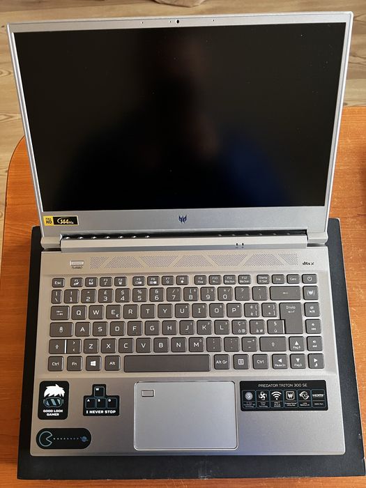 Vand laptop acer predator triton