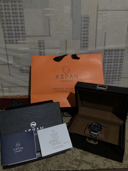 Кварцевые Aspan часы