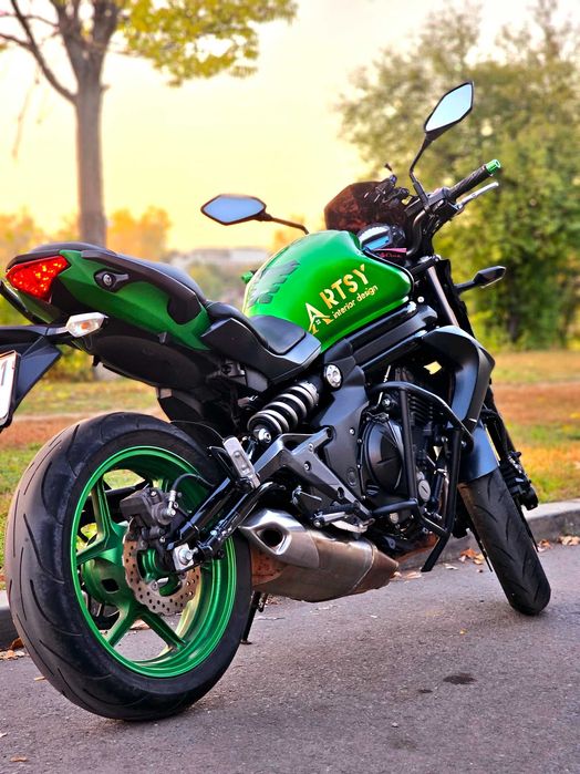 Motocicletă Kawasaki ER6N, 2014