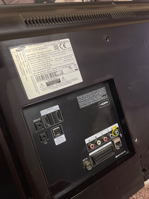 Продам телевизор Samsung UE32EH5037K