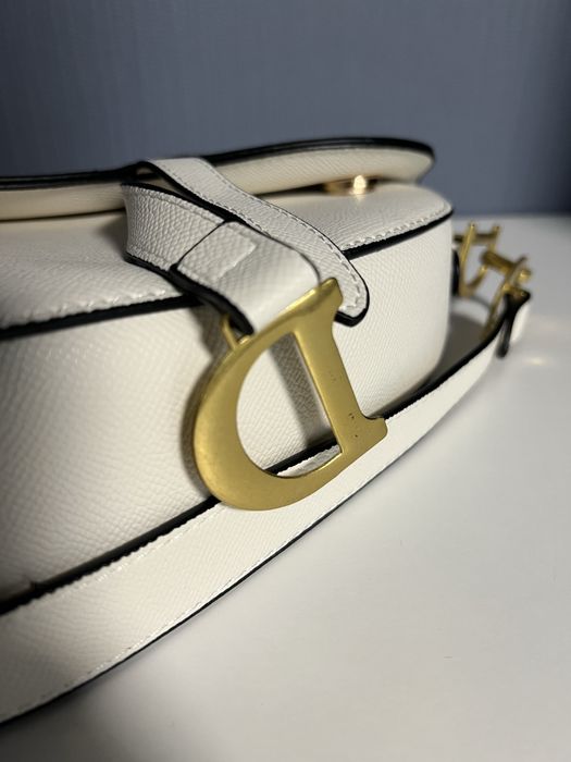 Geanta Dio r Alba/Neagra Piele Premium / 2026