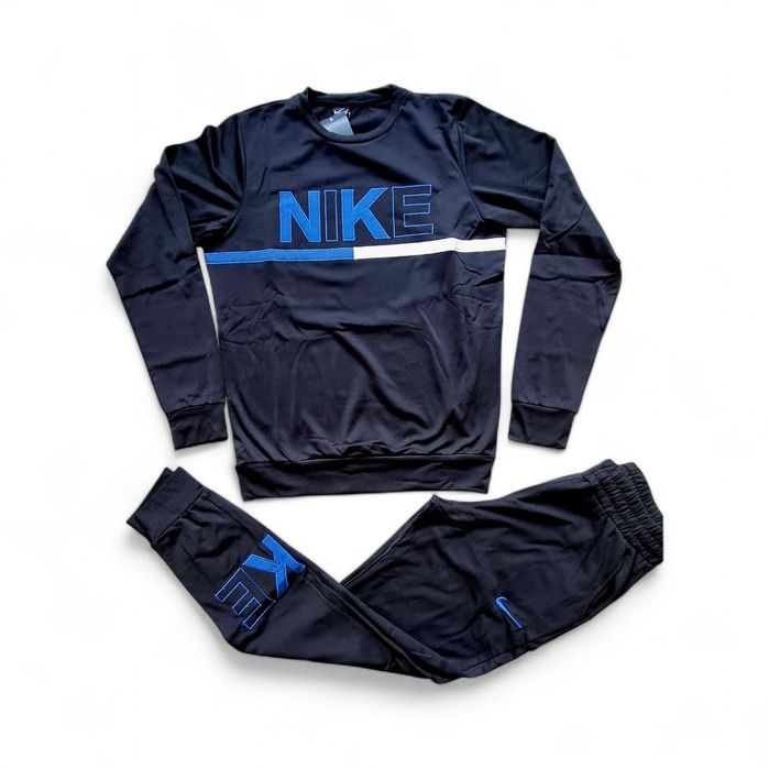 NIKE - Мъжки спортен екип