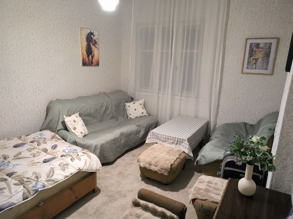 Продавам  къща село Смирненски