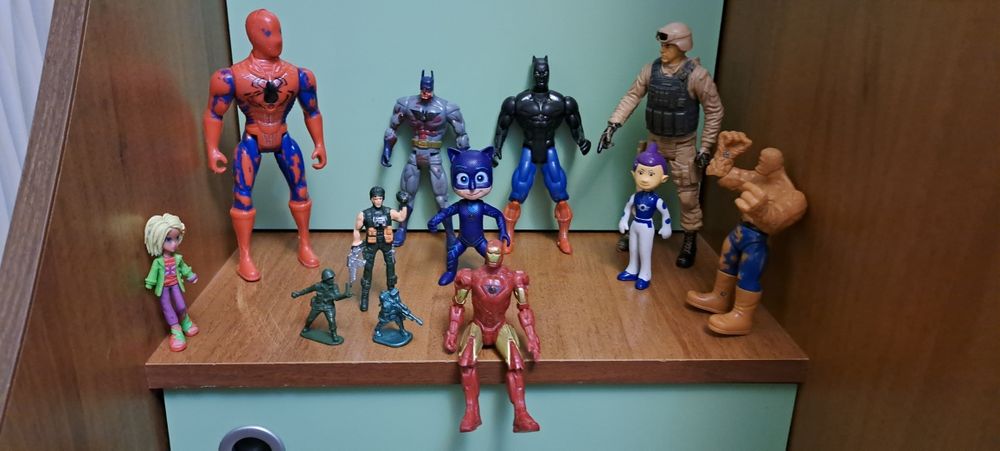 Герои Мульт Марвел .