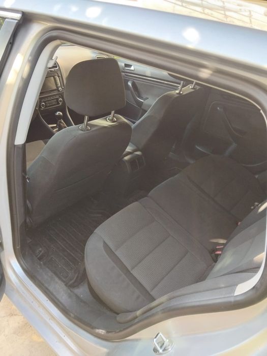 Vând Golf 6 motor 1.6 Tdi