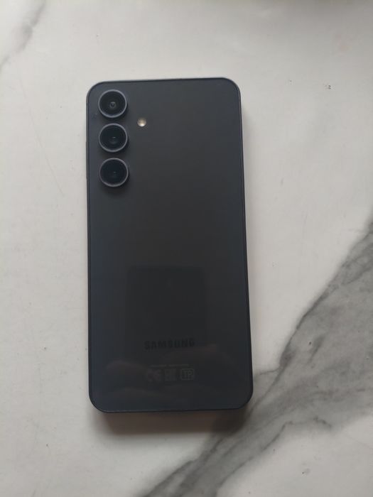Продам Samsung s24 FE 8/256