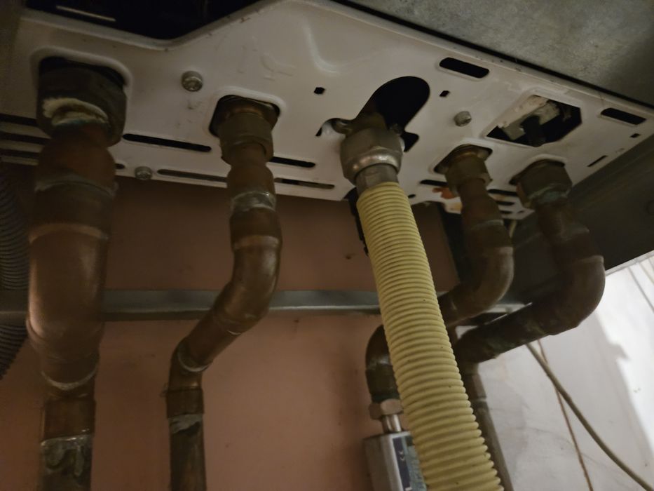 Centrală termică pe gaz Ariston