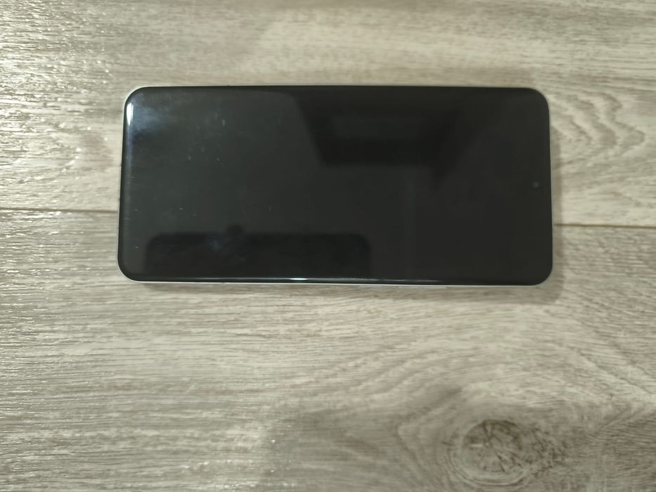 Продаю Xiaomi 15 ULTRA