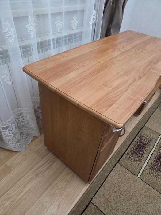 Продам Стол письменный