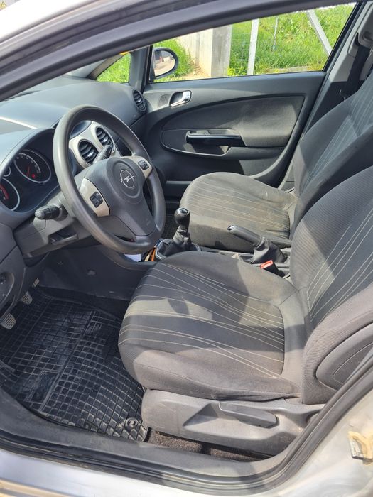 Vand Opel Corsa D 1.2 benzină – 2007 – AC funcțional – set roți iarnă + vară
