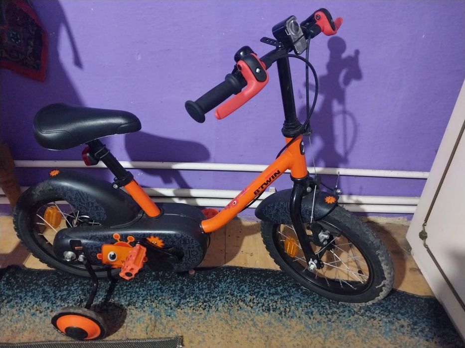 Vând bicicleta copii