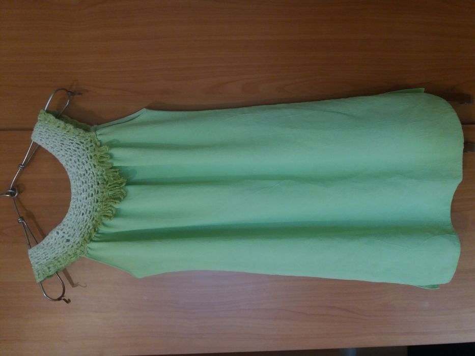 Vând mai multe rochii damă