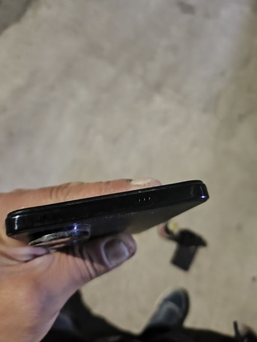 Продам vivo v 50 lite