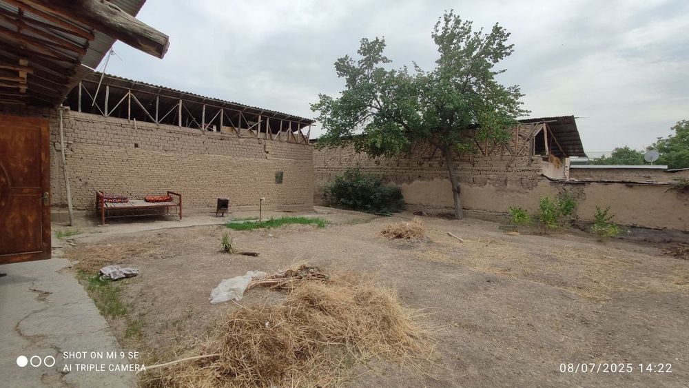 Участок Ер майдони сотилади 4.6