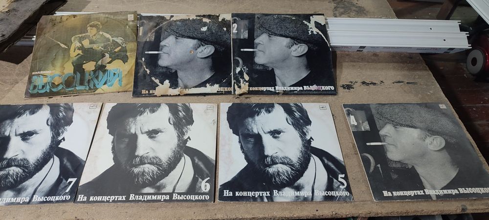 Продам пластинки Высоцкого