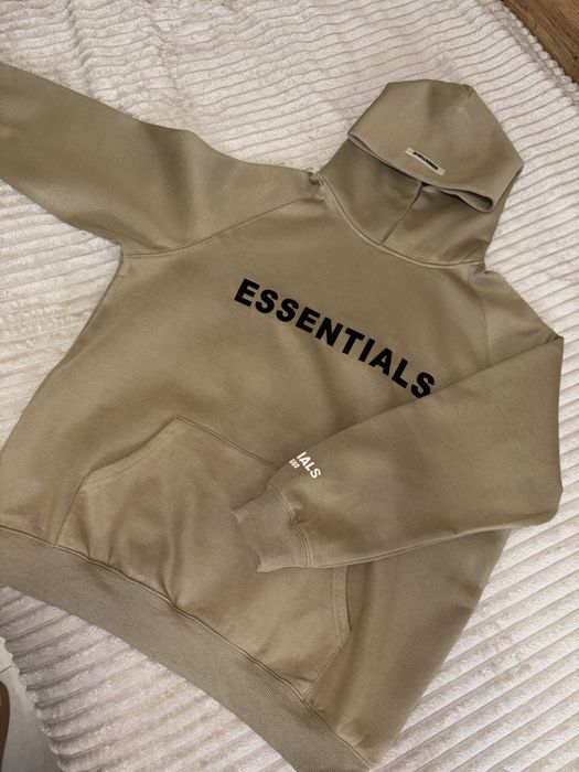 Hoodie на Essentials
