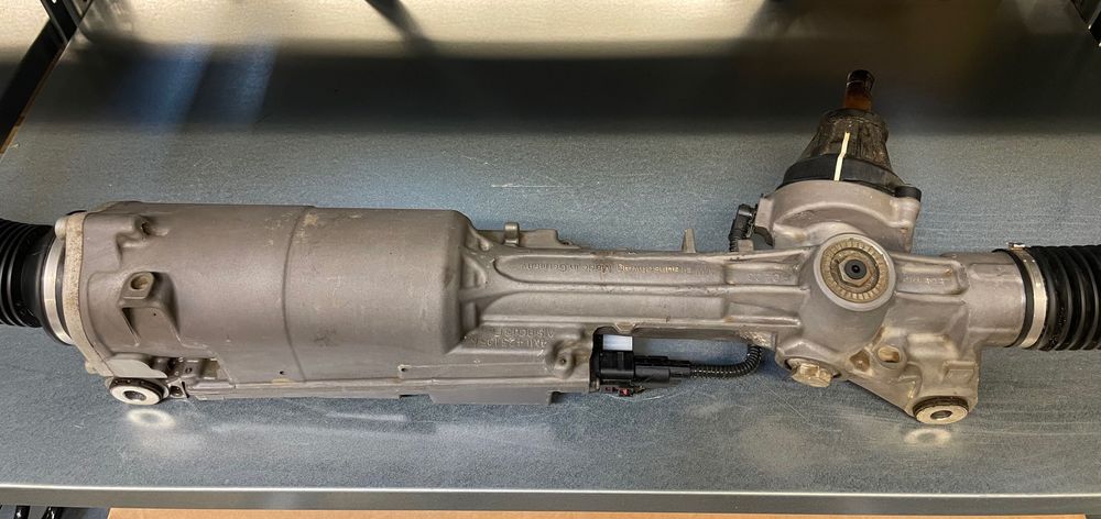 Caseta de directie Audi A6 / A7/ Q5 Etc. 4N0909144E / 4K1423055L.