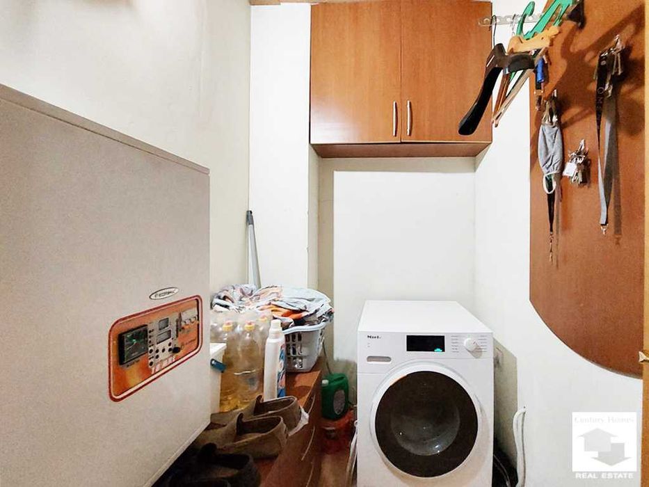 Продава се Многостаен апартамент в Велико Търново, Център - 184 кв.м за 2256 €/кв.м - Снимка #16