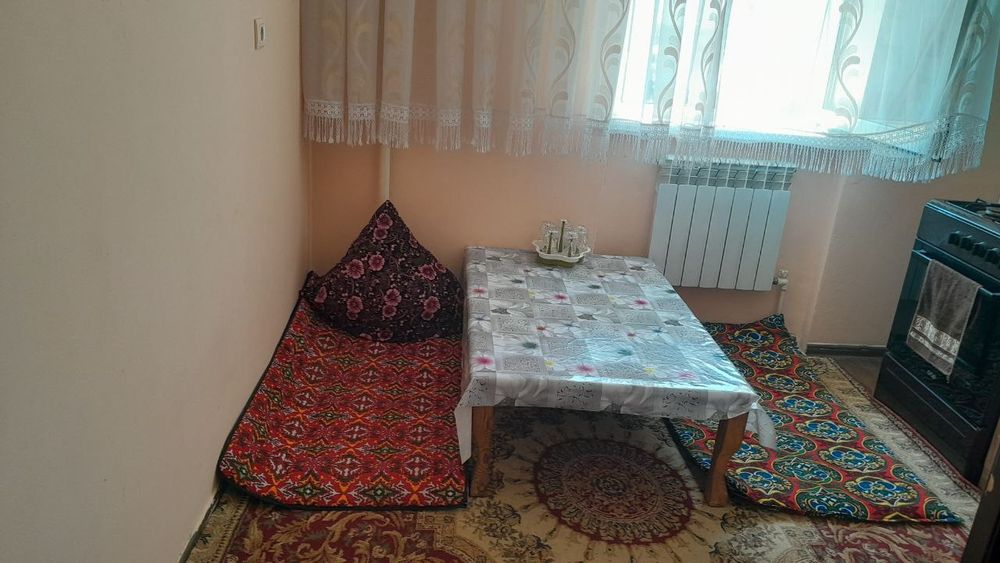 уй сотилади срочна