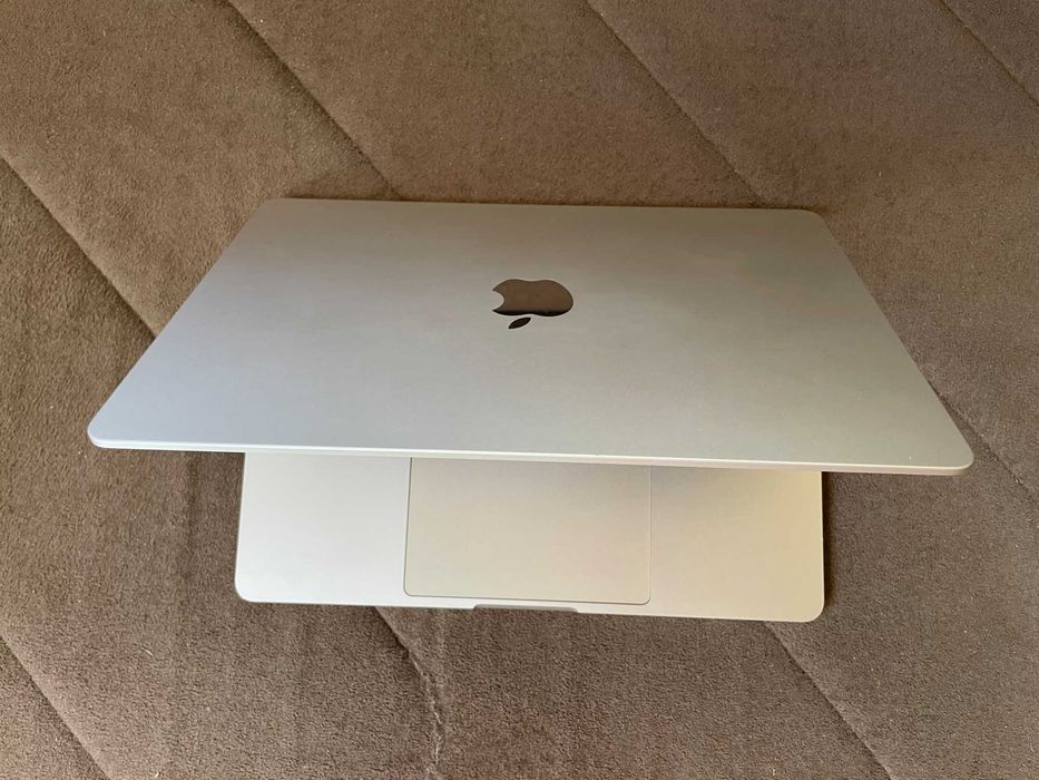 13,6" Apple MacBook Air M2, А2681 (2022) Silver
