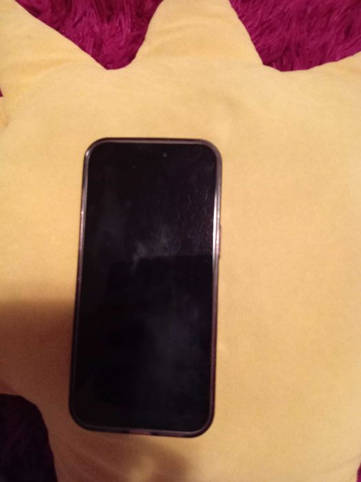 IPHONE 15 pro Max aproape nou folosit foarte puțin!