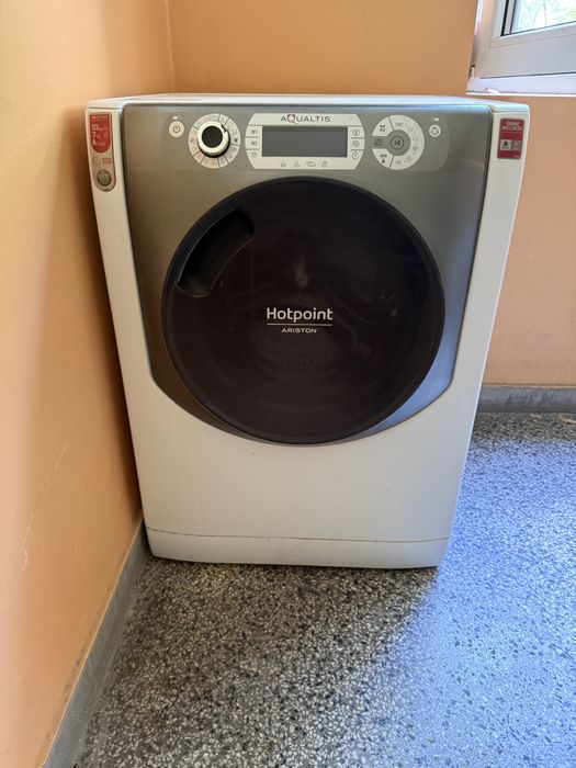 Пералня със сушилня Hotpoint Ariston