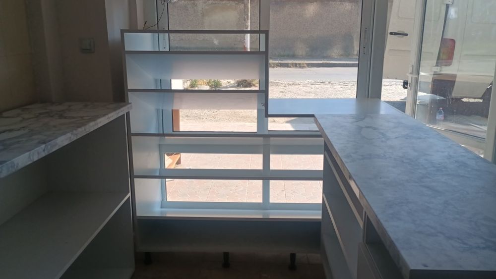 Мебели по поръчка