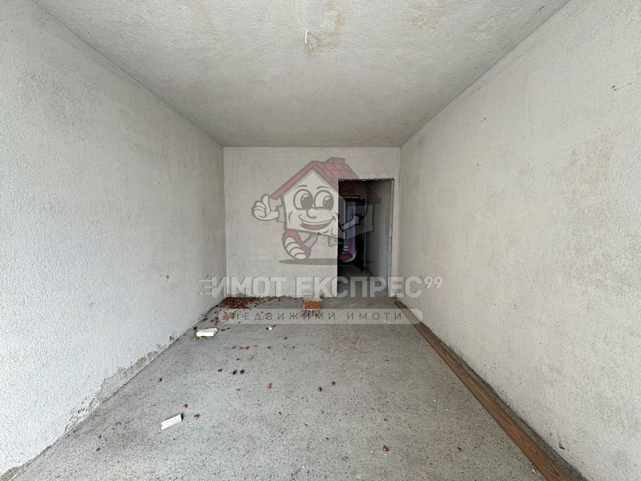 Продава се Двустаен апартамент в Асеновград - 86 кв.м за 1047 €/кв.м - Снимка #14