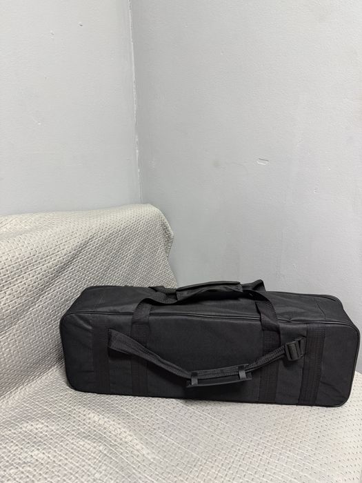 Продам цифровое пианино  (88 клавиш)