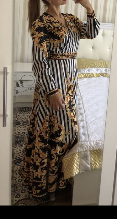 Платье вечернее продам