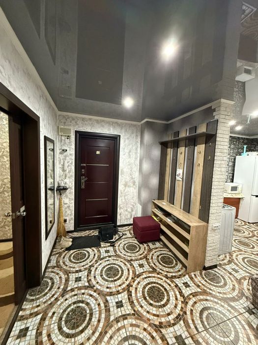 Продаётся 3х на 8микр