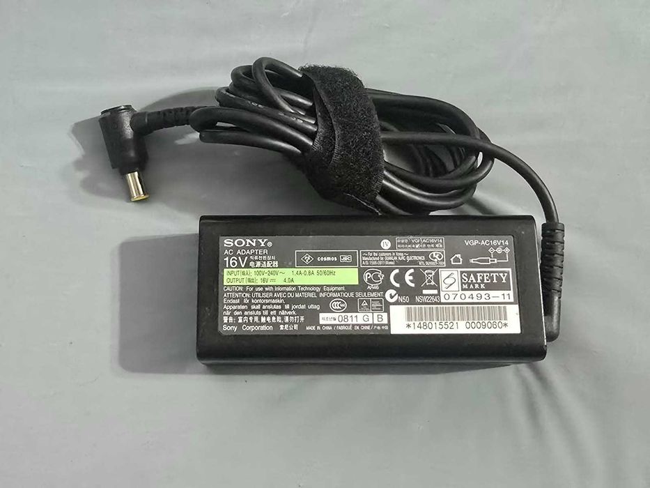 Incarcator original Laptop Sony Vaio 16V 4.0A 64W VGP-AC16V14 mufa 6.5mm x 4.4mm cu pin central
