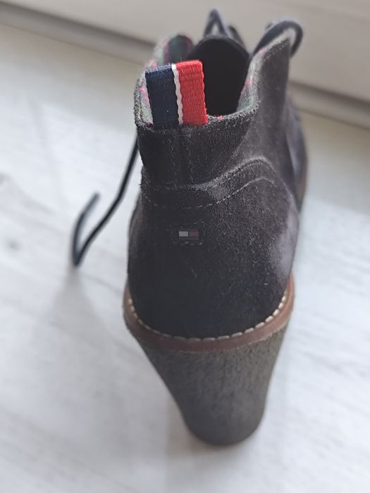 Ботиночки брендовые Tommy