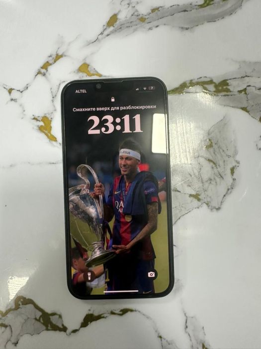 Продаеться айфон 13