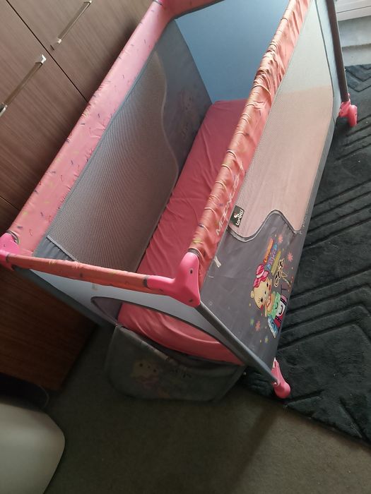 Кошарка за бебе, със мрежа, със врата, двойно дъно сгъваема