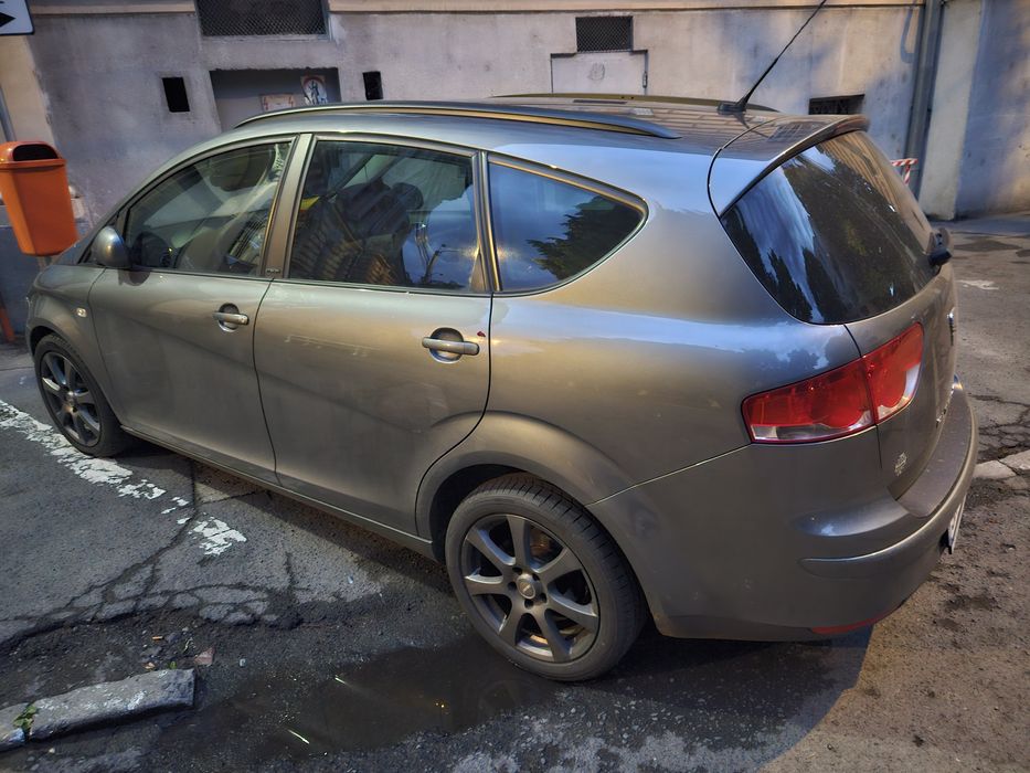 Seat Altea XL Facelift 2015 • 1.6 TDI CAYC • I-TECH Edition • Înmatriculată RO • Încălzire Scaune • 222.000 km