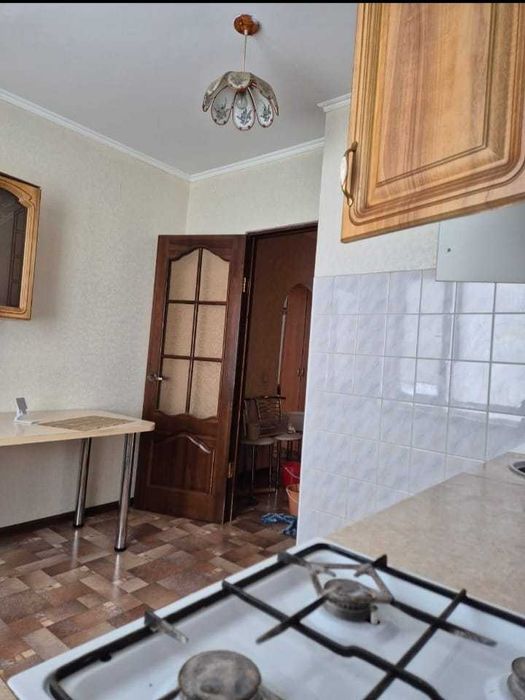 Продам 2 комнатную район БСМП