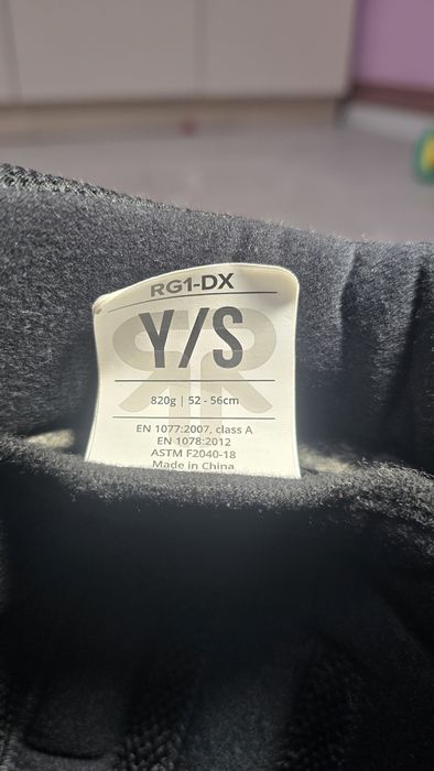 Cască ski Ruroc RG1 Black, folosit puțin