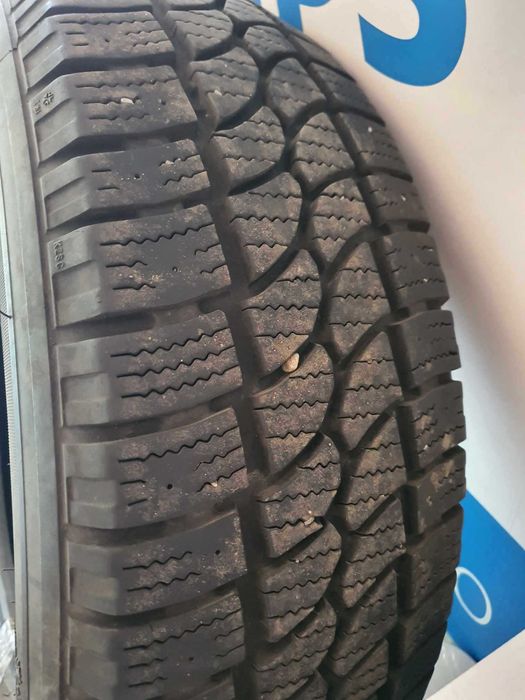 Cauciucuri de iarna 215/65/16 C