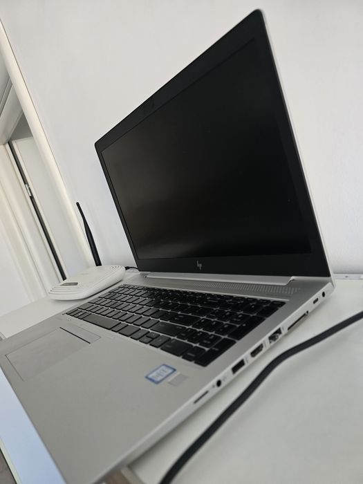 Vând laptop Hp in stare foarte bună