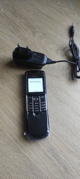 Телефон  Nokia 8800