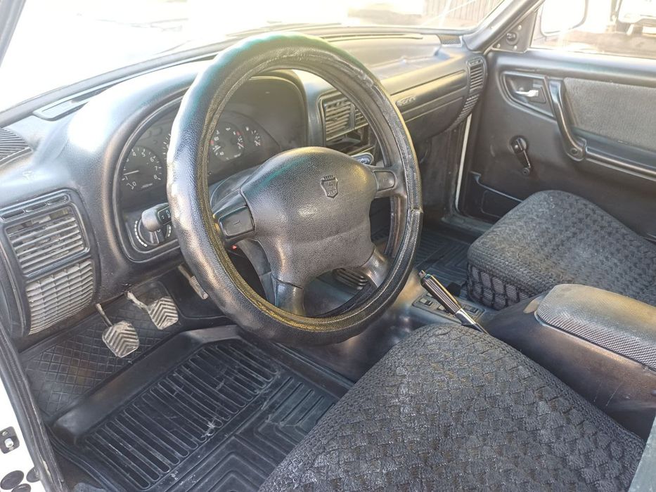 Автомобиль Газ 31