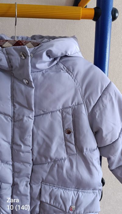 Стильная куртка Zara