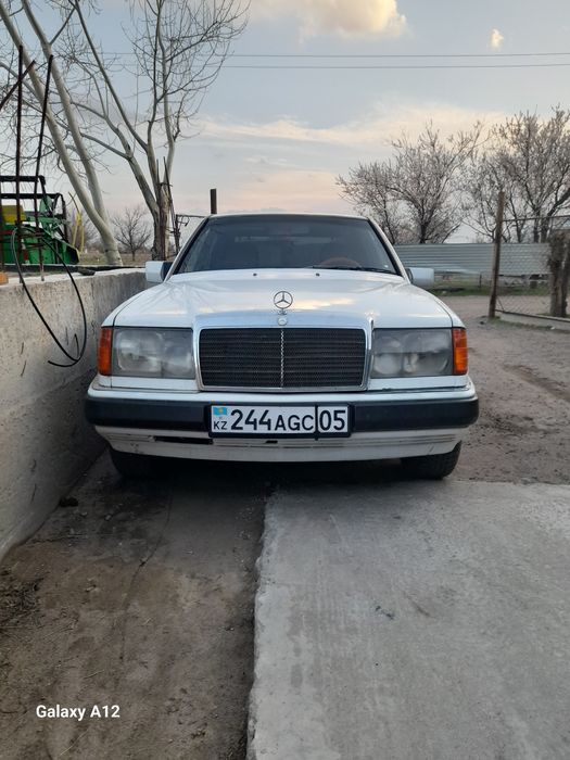 Mercedes-benz w124