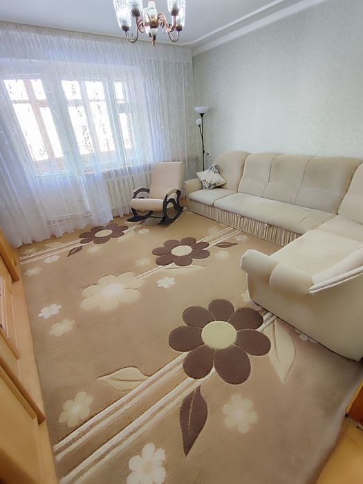 Продается 4-комн (9-37, 3 эт)