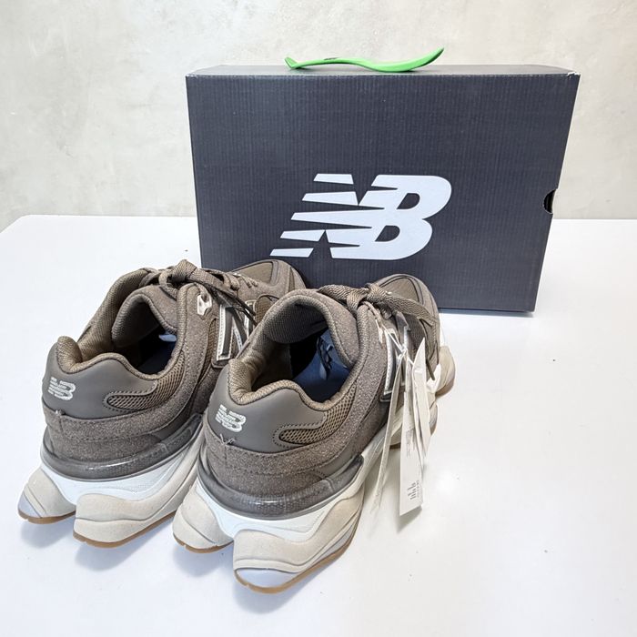Adidasi New Balance 9060